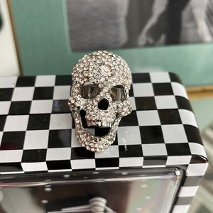 skull crystal ring